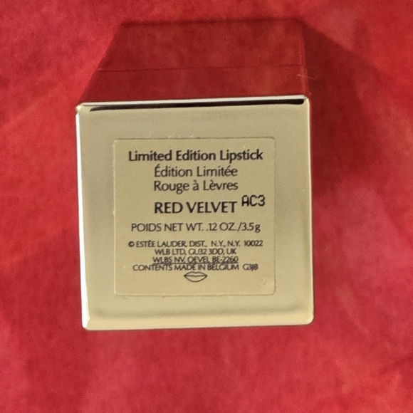 ESTEE LAUDER - Picture 4 of 7